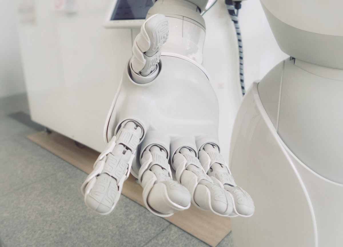 Claude vs ChatGPT vs Gemini: Which AI Should You Use?