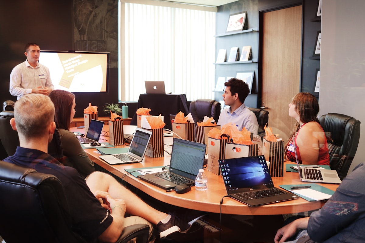 AI Meeting Notes in 2026: The Tools That Actually Improve Team Collaboration